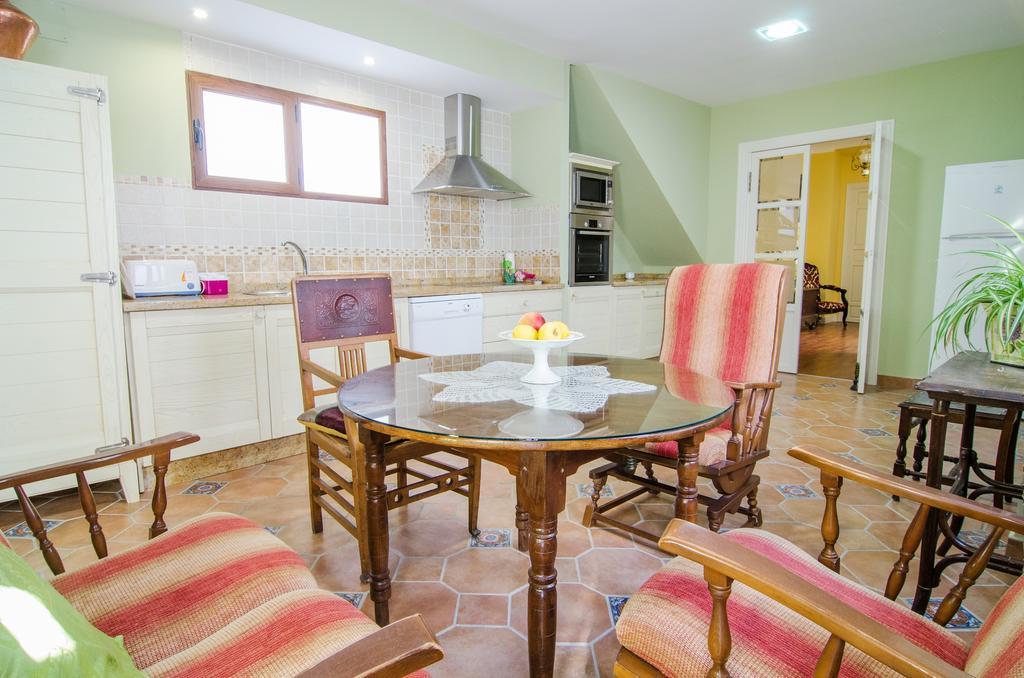 Apartamentos Salmerones Alhama de Granada Kamer foto